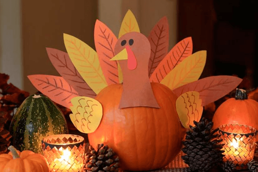 Thanksgiving Invitations: How to Design a Custom Dinner Invite